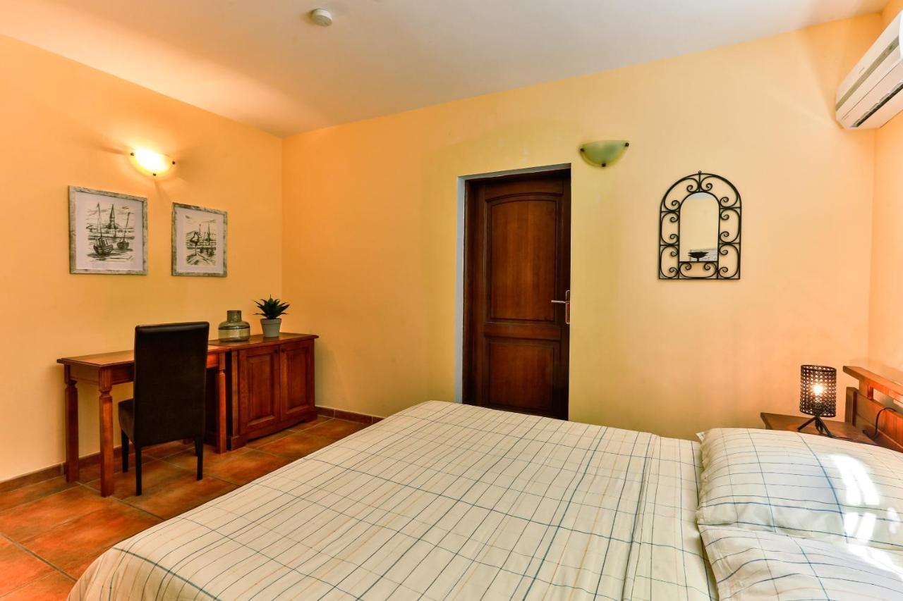 Damonte - Apartments And Rooms Budva Luaran gambar