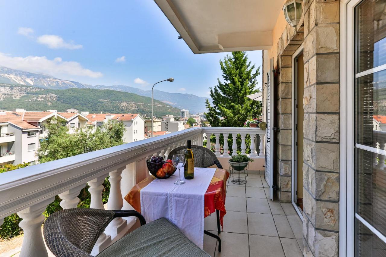 Damonte - Apartments And Rooms Budva Luaran gambar