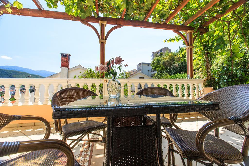 Damonte - Apartments And Rooms Budva Luaran gambar